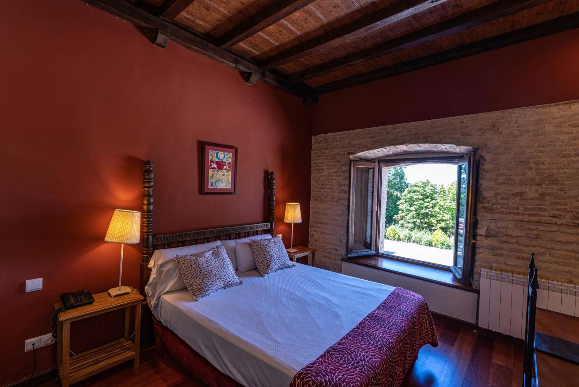 Hotel Real Monasterio De San Zoilo Carrion De Los Condes Exterior photo